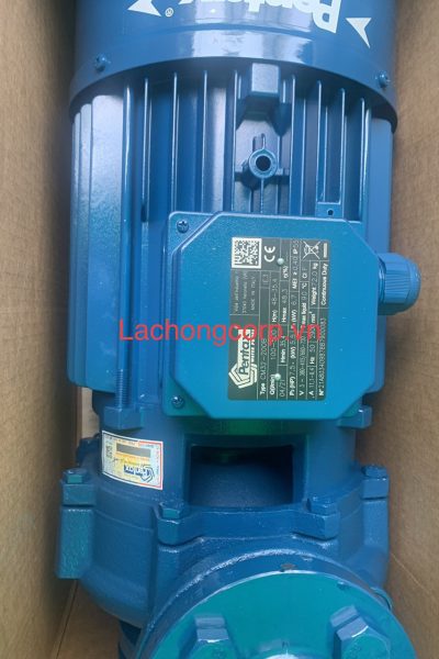 Máy bơm nước Pentax CM32-200B công suất 7.5HP (5.5kW)