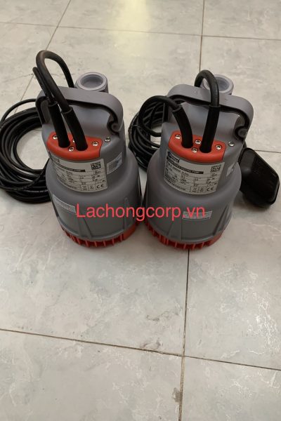 Máy bơm chìm Pentax